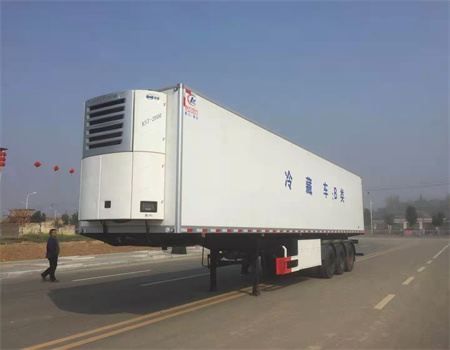 正壓30噸半掛冷藏車?yán)渫鯔C組
